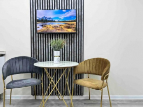 Stylish apt city center Saryan